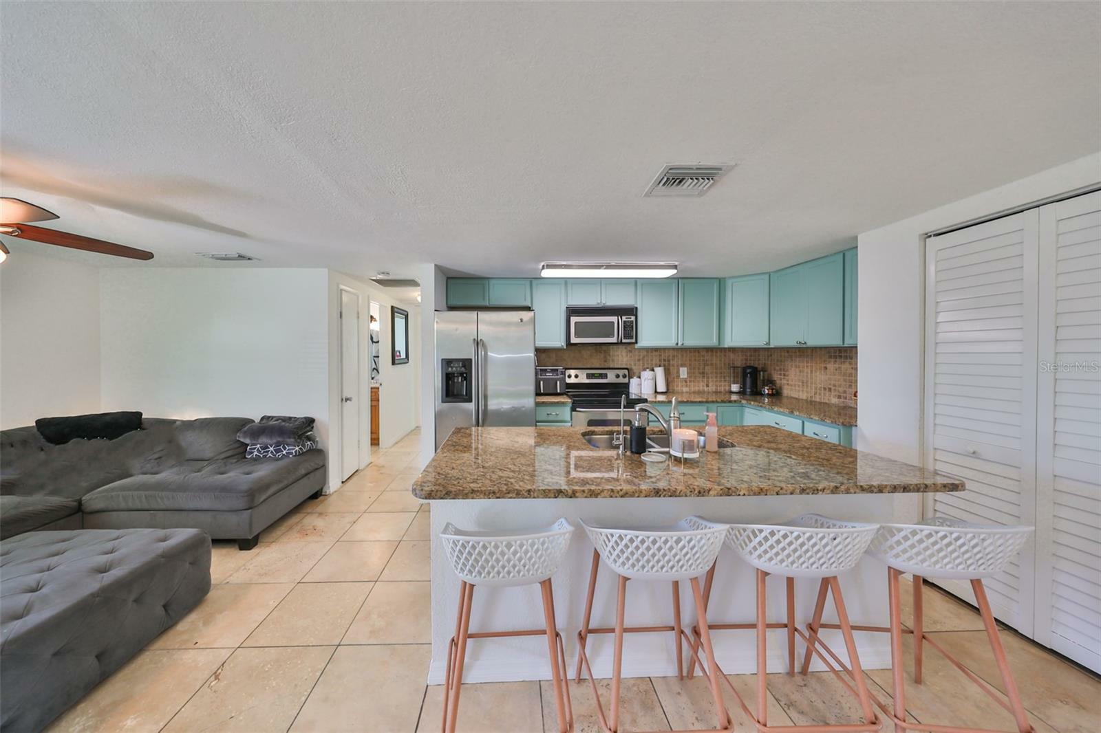 Property Photo:  3207 Acacia Street  FL 33558 