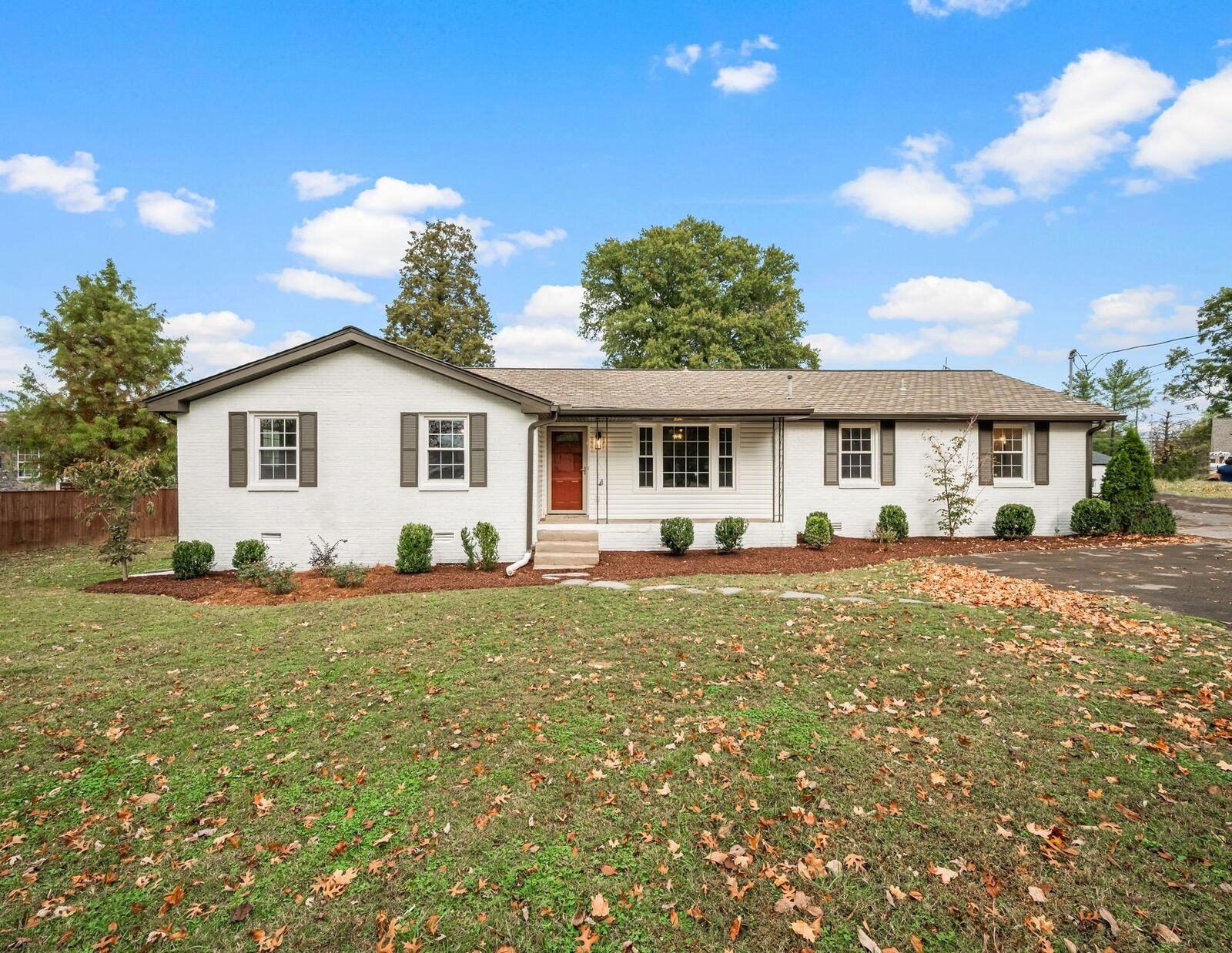 Property Photo: 2529 Pennington Bend Rd TN 37214