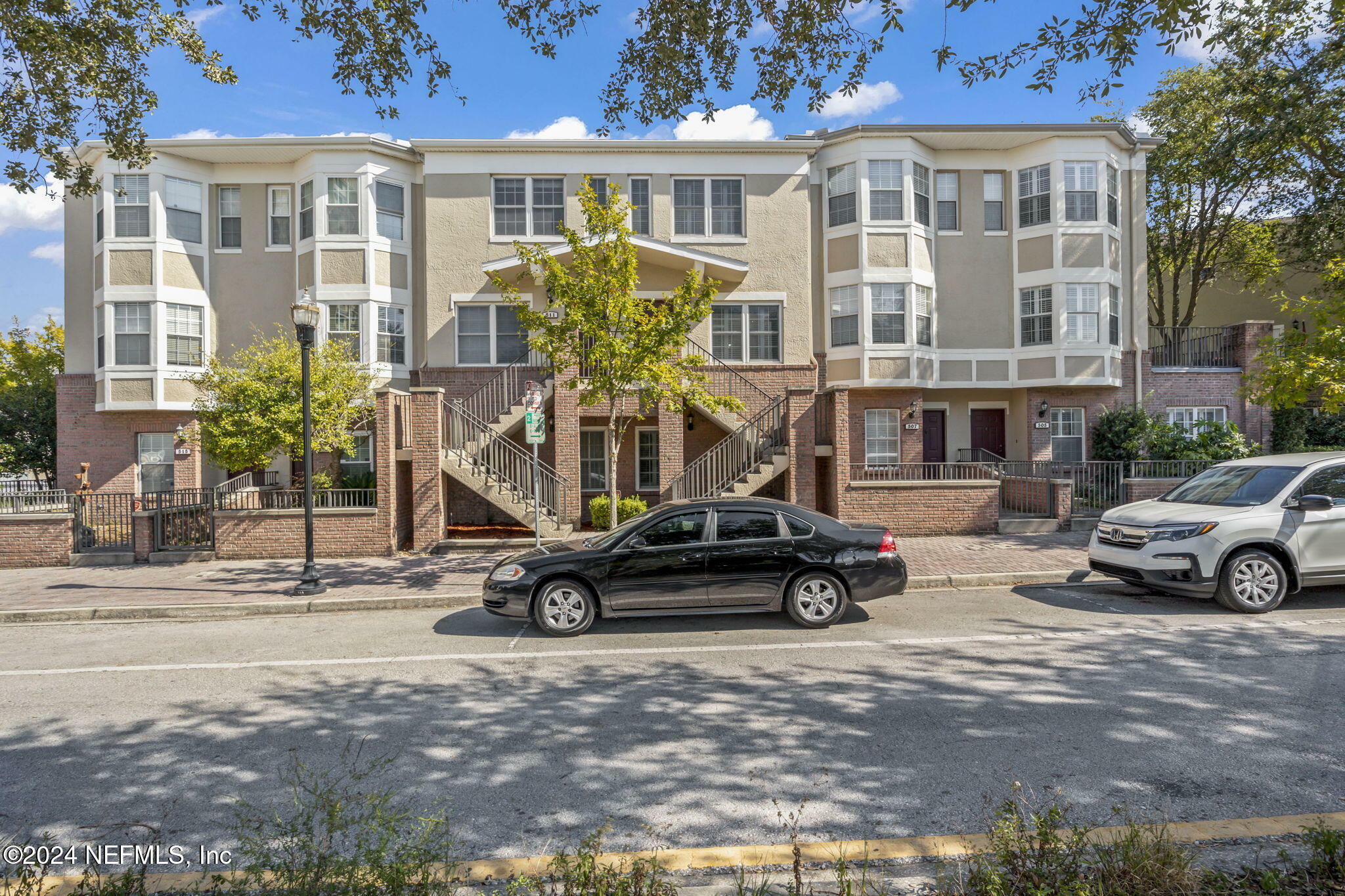 Property Photo:  509 N Market Street  FL 32202 