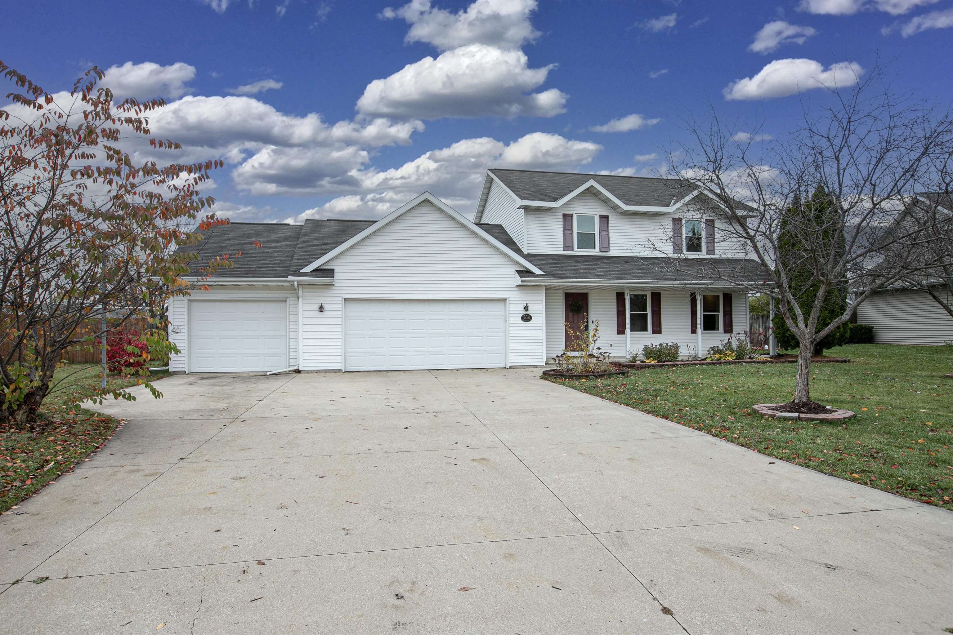 Property Photo:  W6327 Arborvitae Lane  WI 54952 