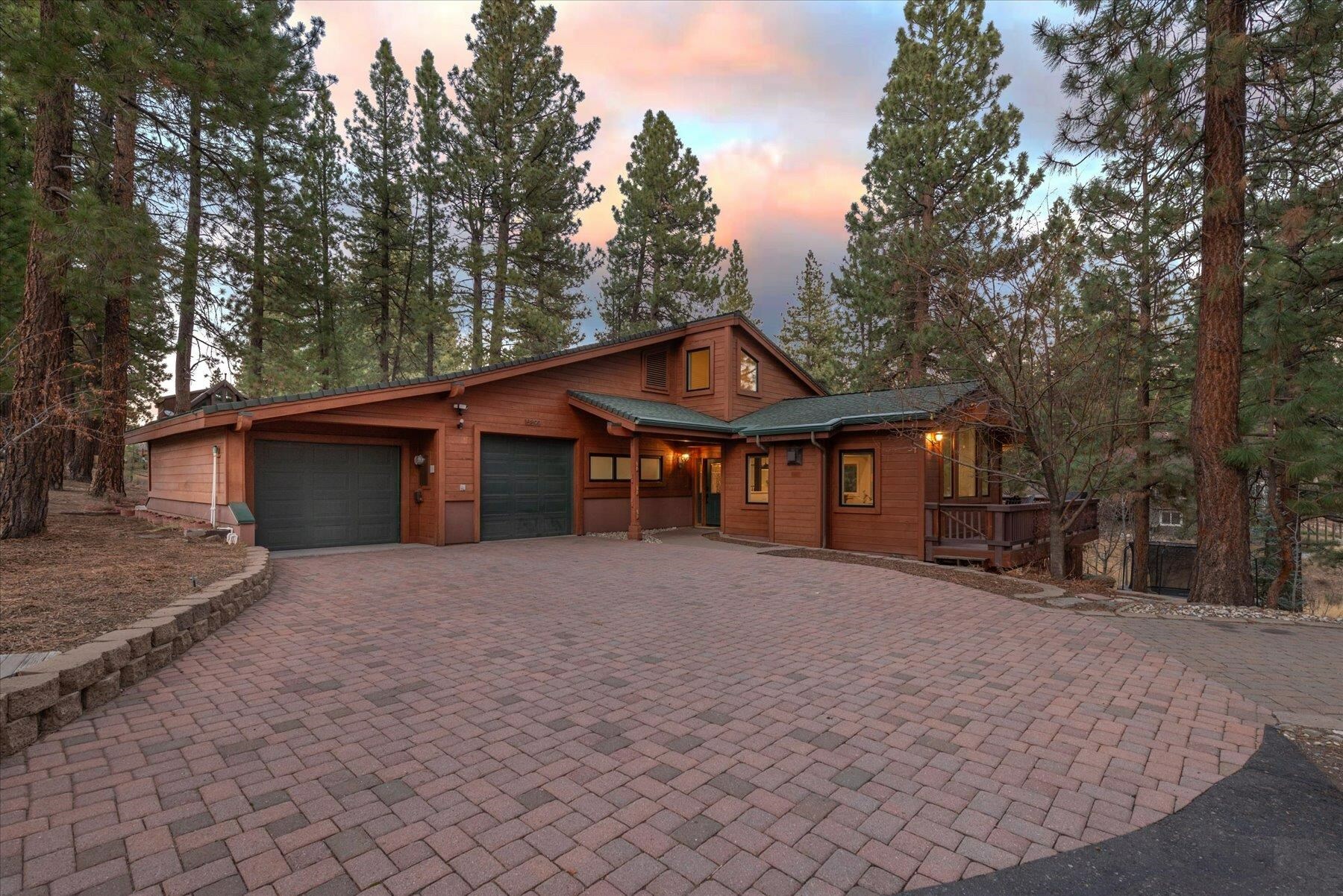 15899 Exeter Court  Truckee CA 96161 photo