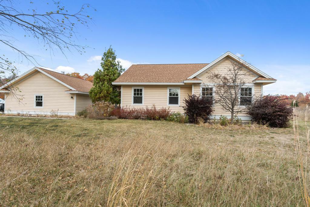 Property Photo:  1746 Beckon Road  MI 49769 