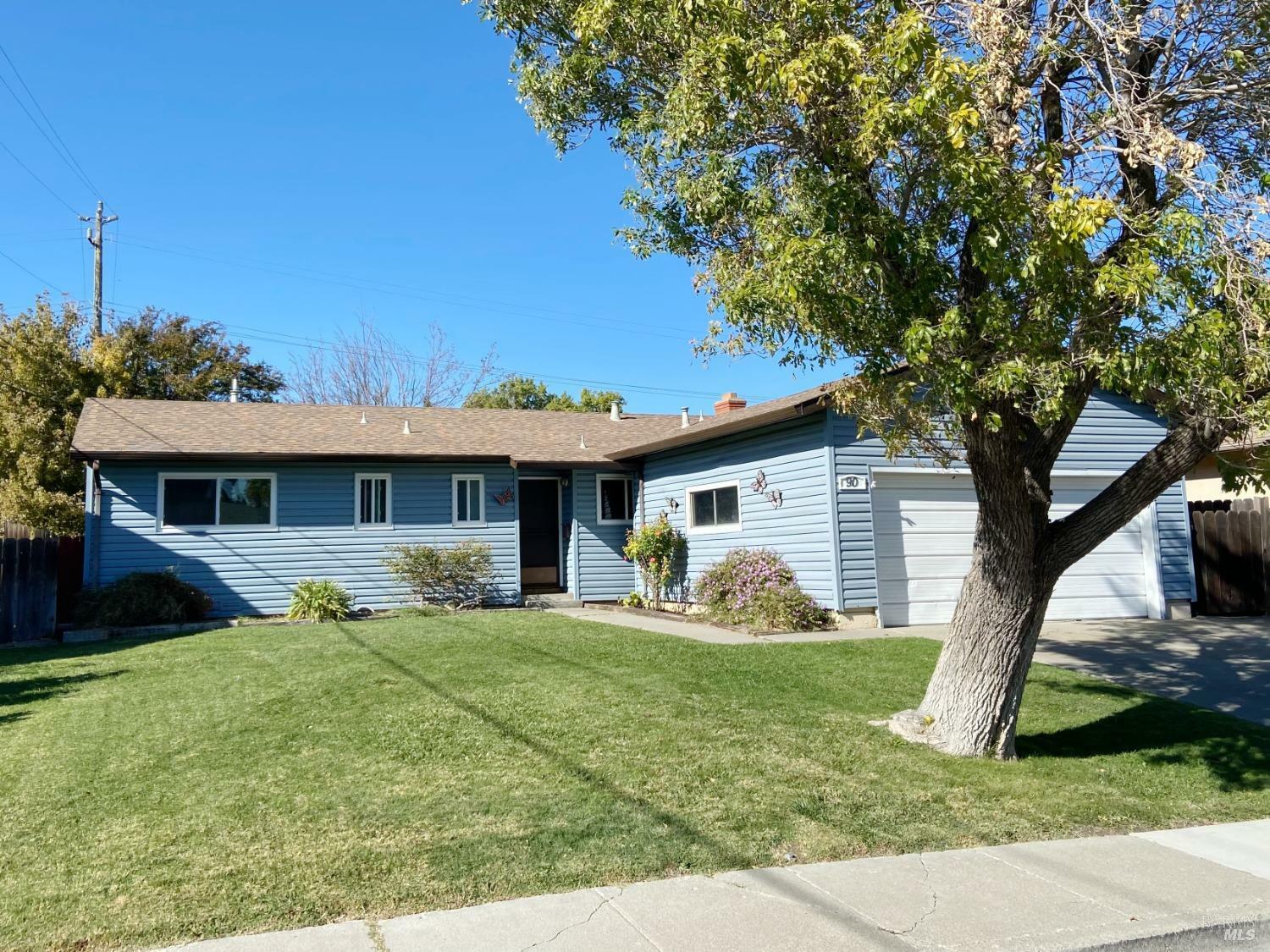 Property Photo:  90 Yosemite Drive  CA 94571 