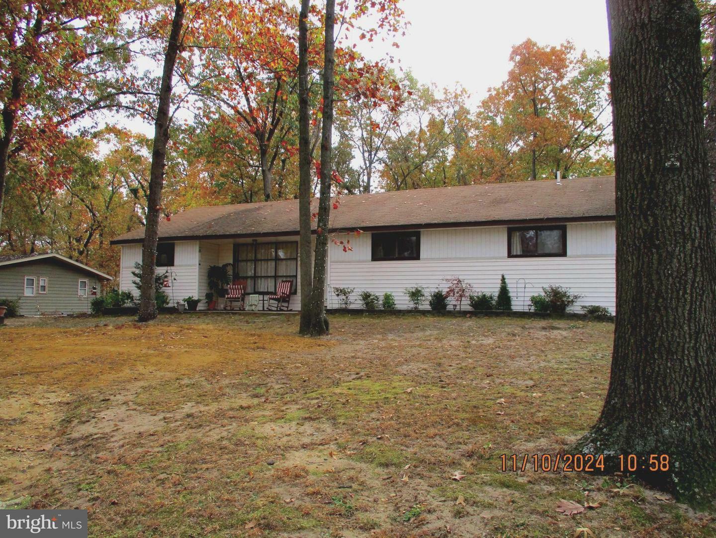 Property Photo:  25 Yansick Drive  NJ 08075 