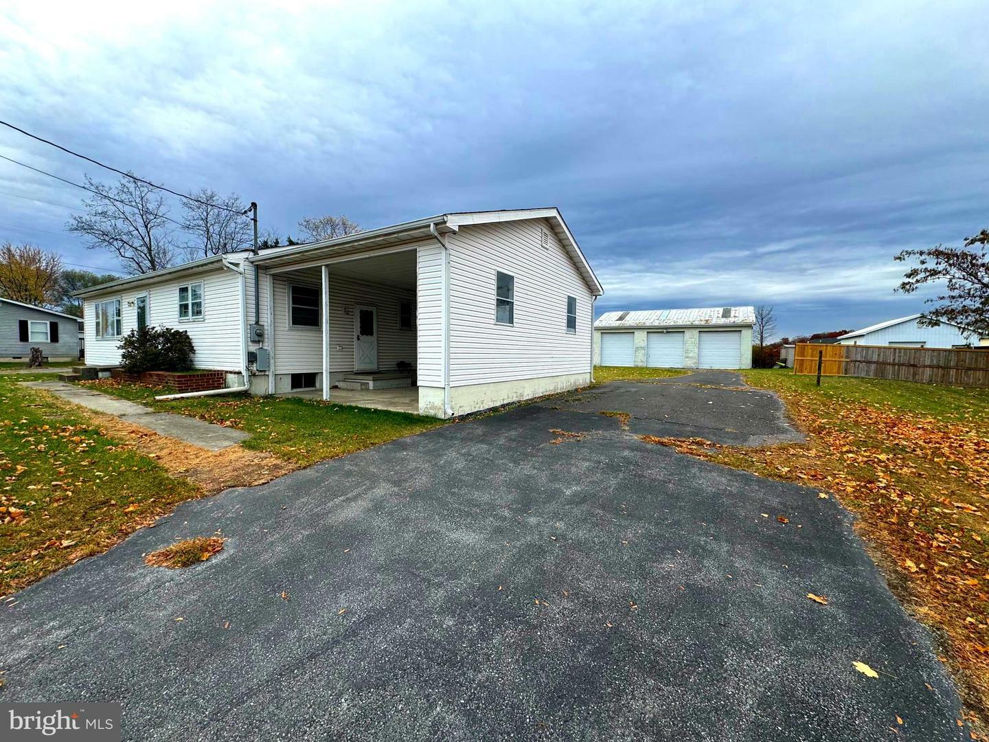 1664 Nadenbousch Lane  Inwood WV 25428 photo