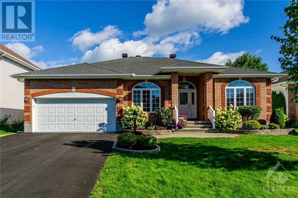 60 Forest Creek Drive  Ottawa ON K2S 1M3 photo