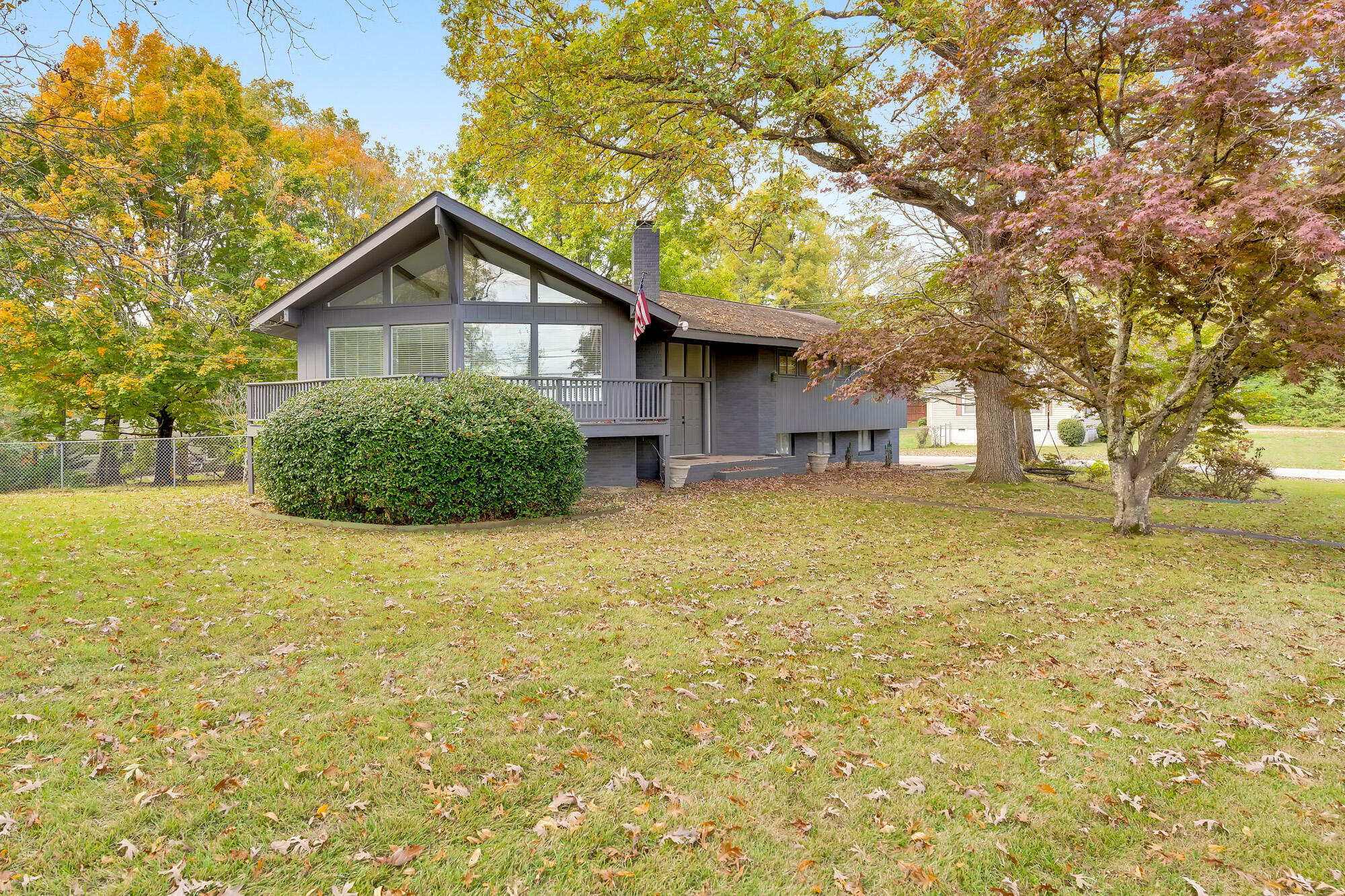 Property Photo:  201 S Palisades Drive  TN 37377 