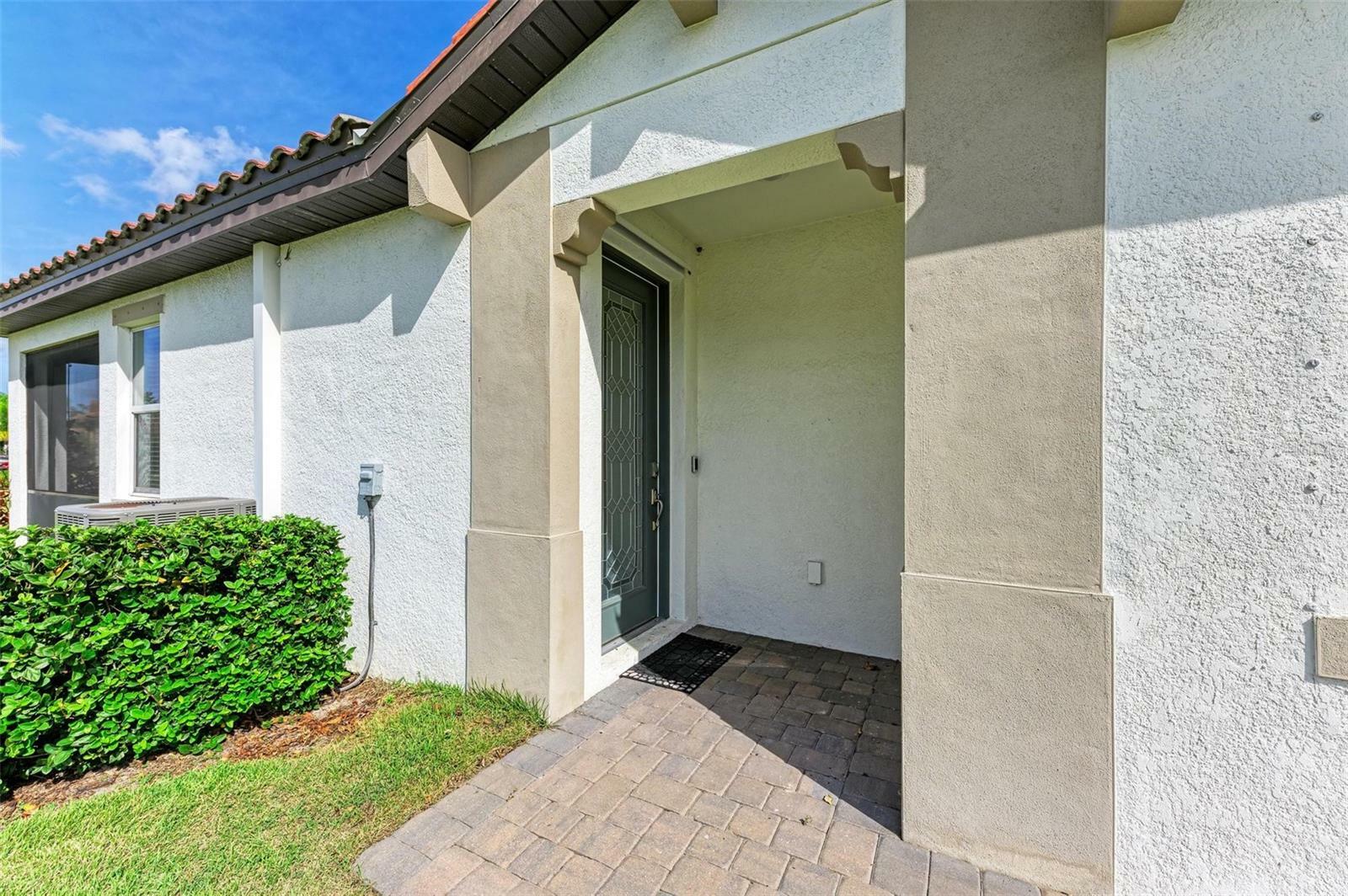 Property Photo:  2324 Springhaven Lane  FL 34211 