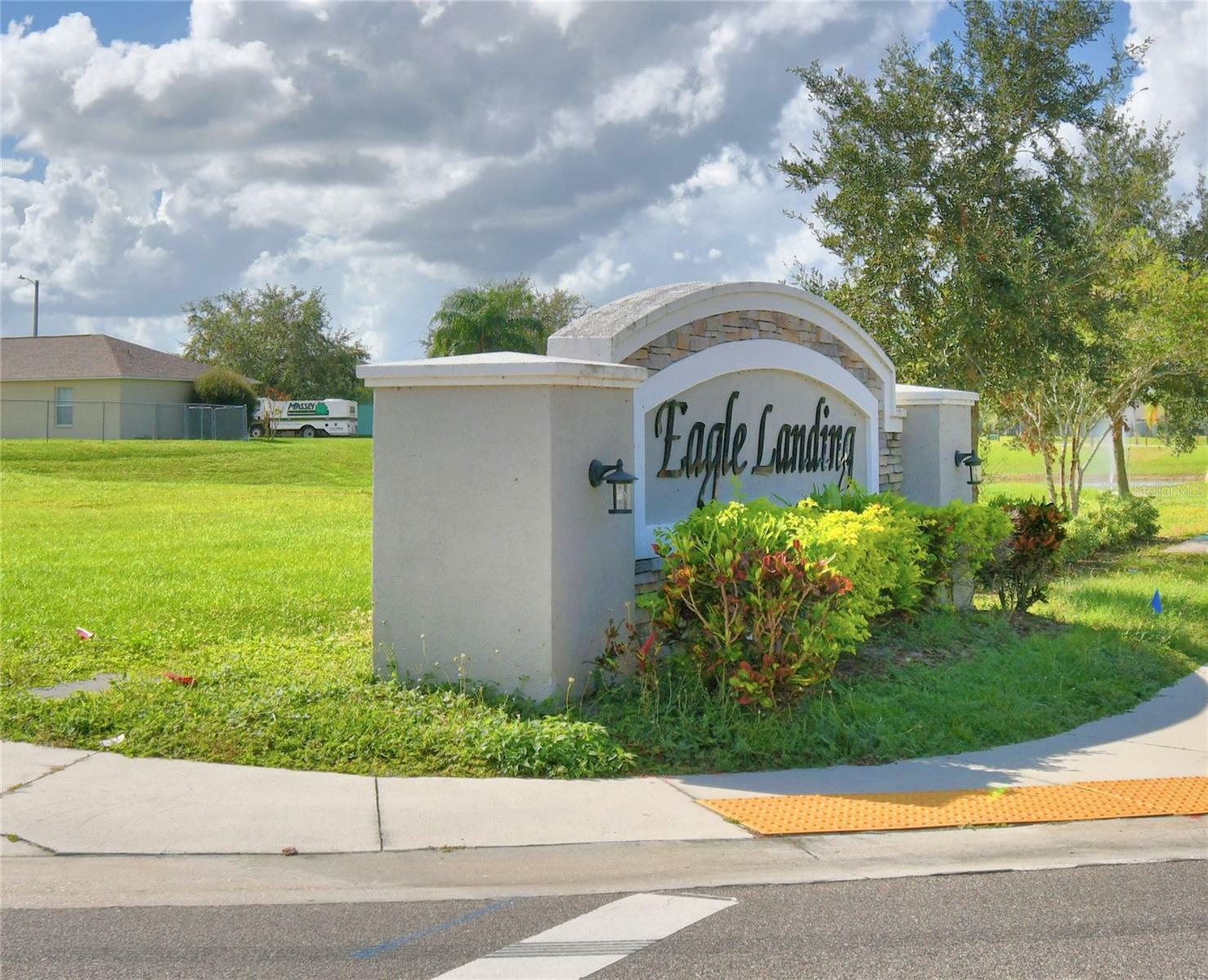 Property Photo:  1533 Majestic Lane  FL 33880 