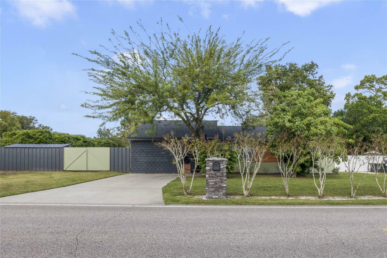 Property Photo:  12 S Shell Road  FL 32713 