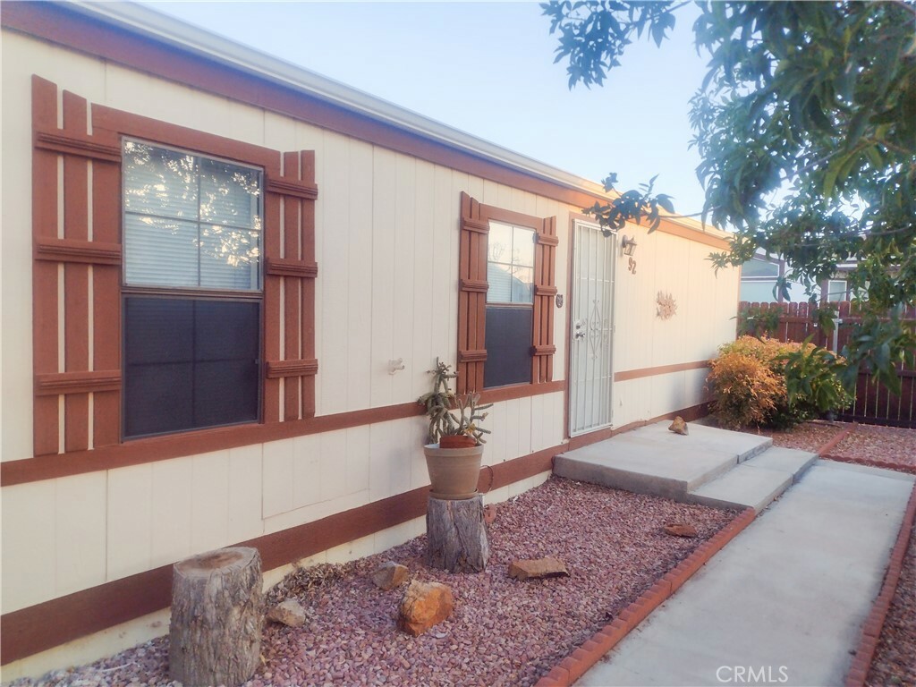 Property Photo:  21621 Sandia Road 92  CA 92308 