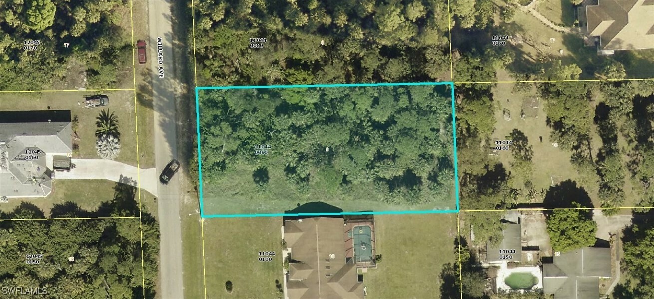 Property Photo:  706 Willard Avenue  FL 33972 