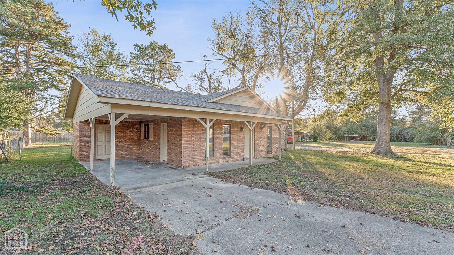 Property Photo:  105 Mead Street  AR 72437 