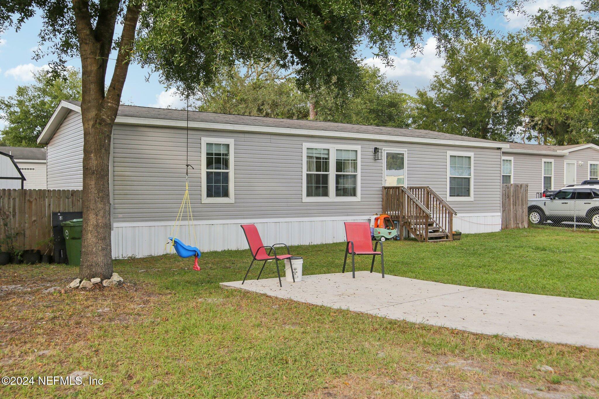 Property Photo:  6006 6th Manor E  FL 32177 