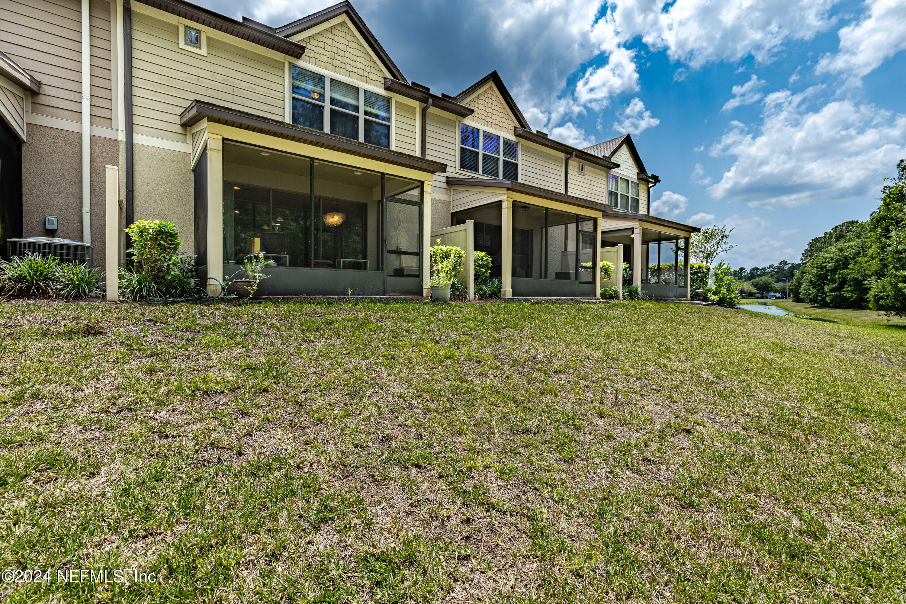 Property Photo:  6991 Coldwater Drive  FL 32258 