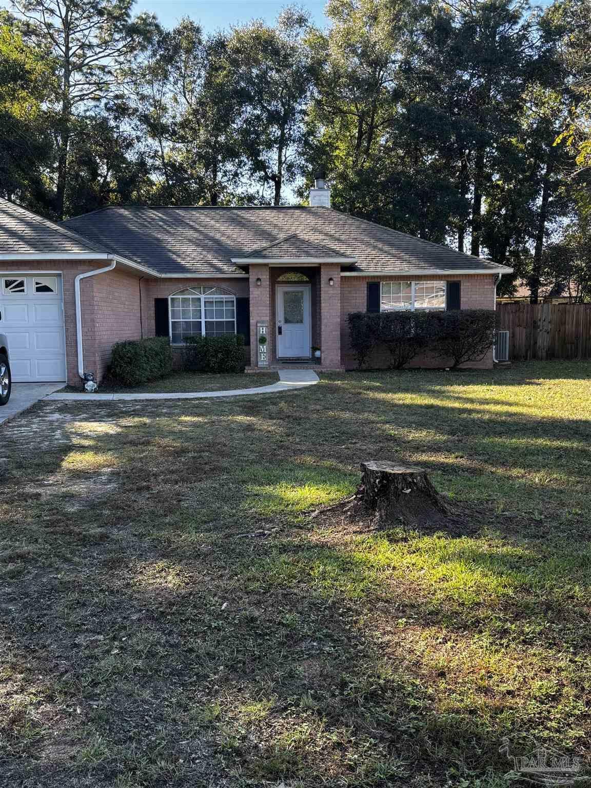 Property Photo:  6177 Broad Wing Ct  FL 32570 