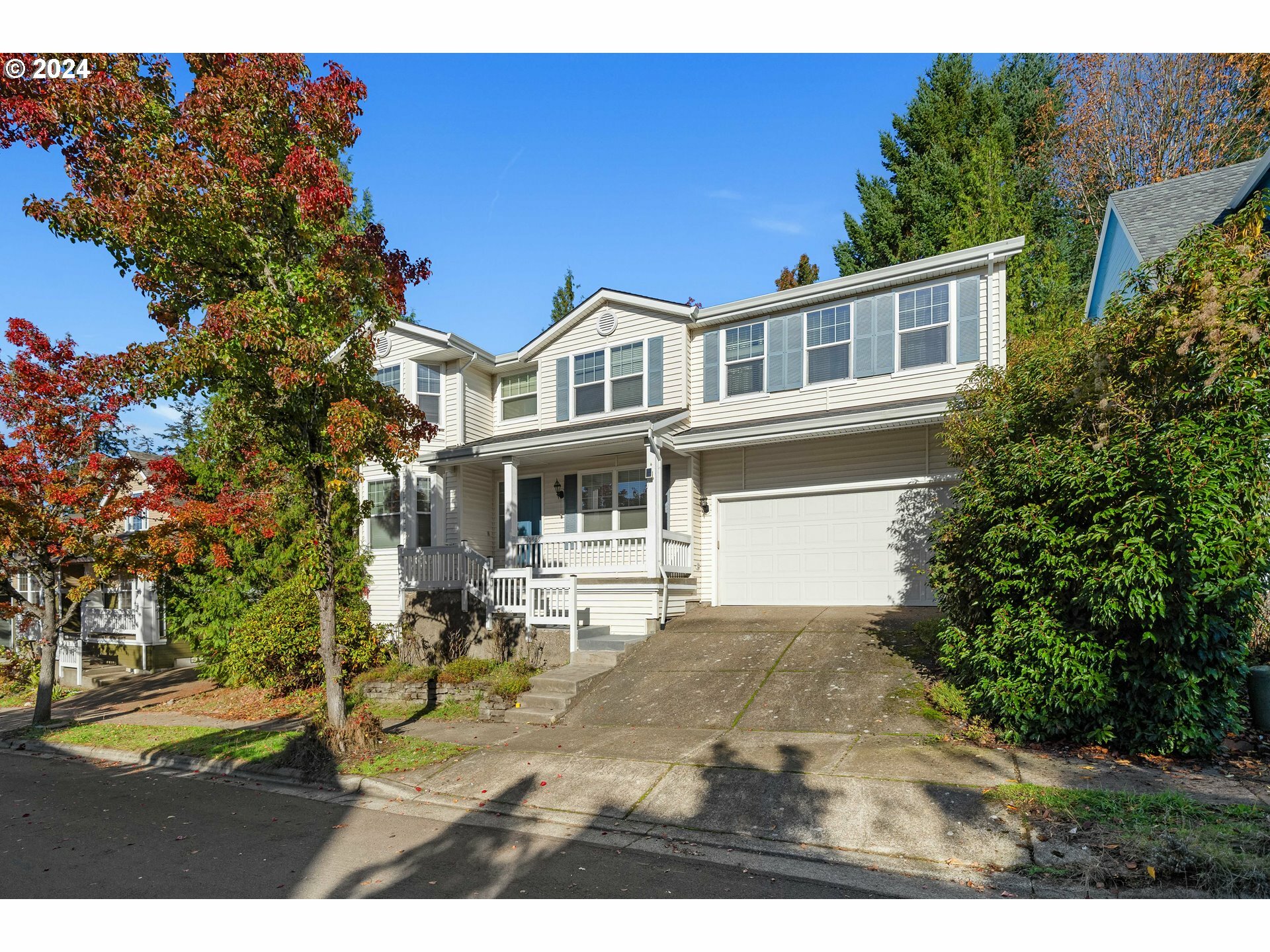 10909 SW Adele Dr  Portland OR 97225 photo