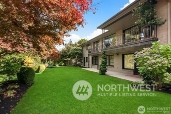 Property Photo:  3344 E Shore Drive  WA 98112 