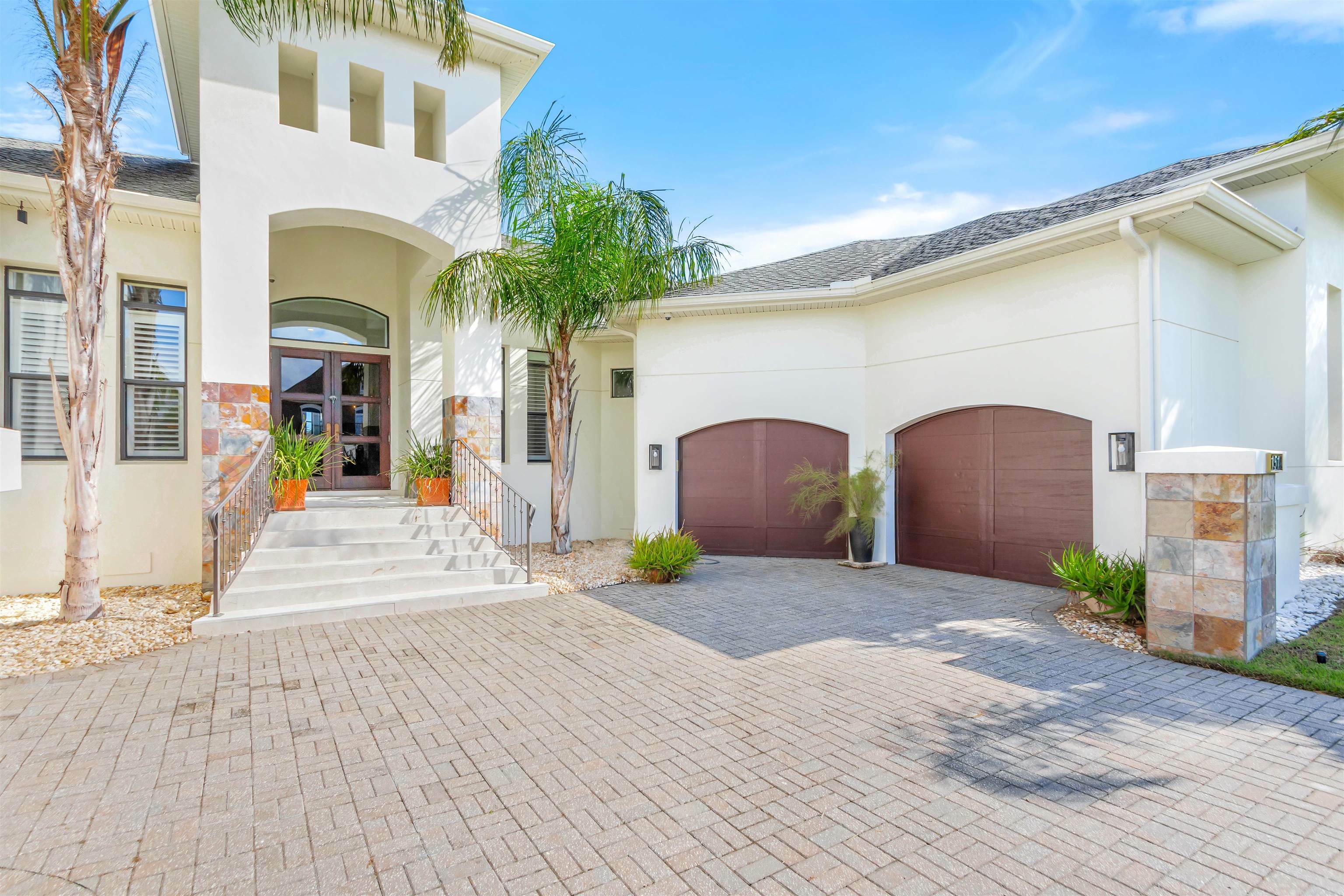 Property Photo:  151 Pelican Reef Drive  FL 32080 