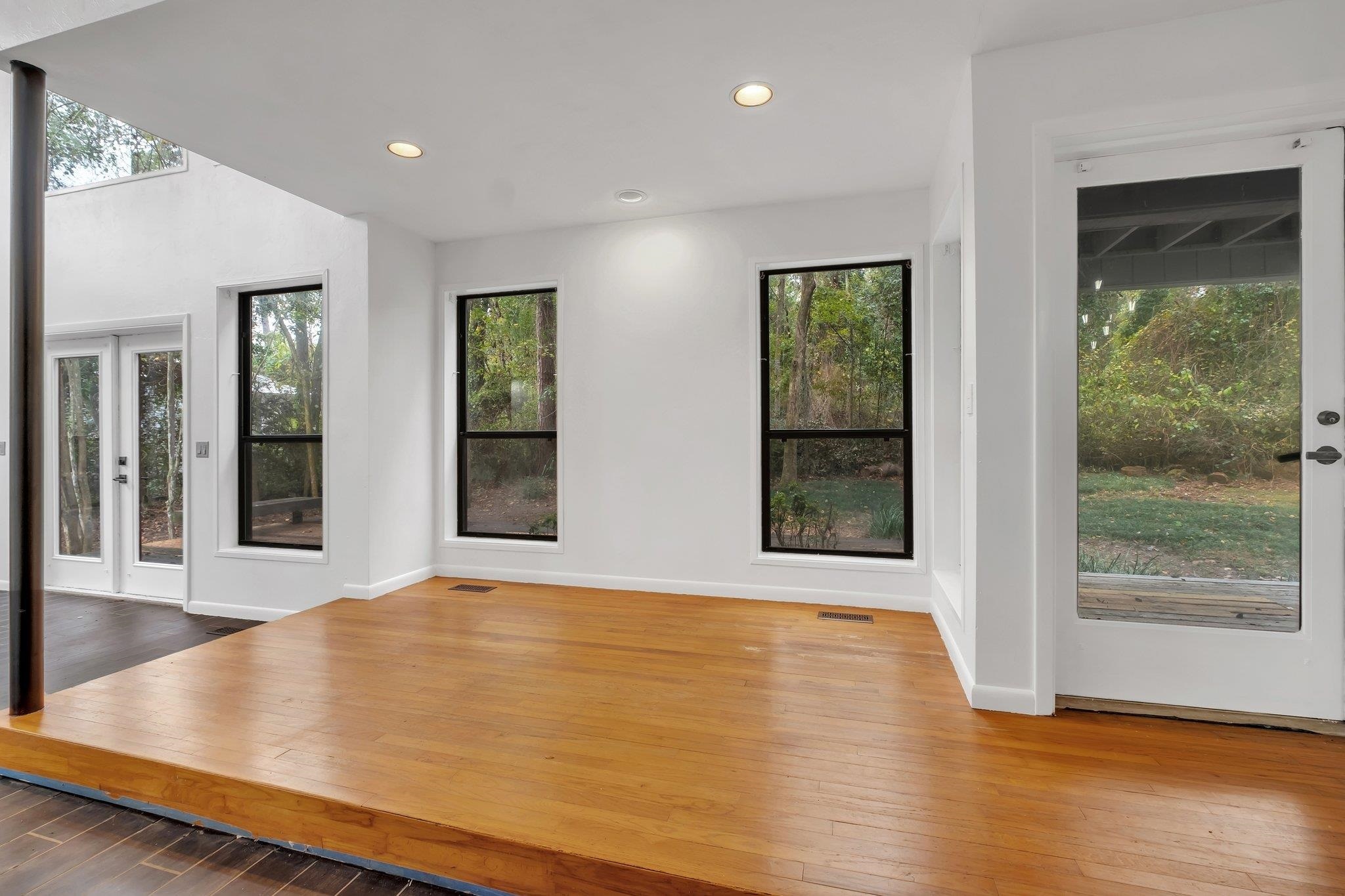 Property Photo:  1612 Folkstone  FL 32312 