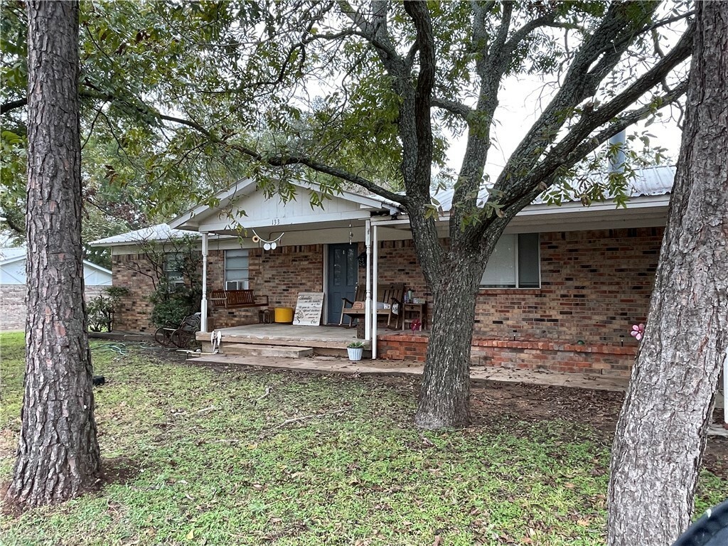 Property Photo:  133 Wayman Drive  TX 76692 