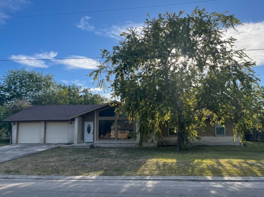 Property Photo:  2442 Quail Ridge Drive  TX 78130 