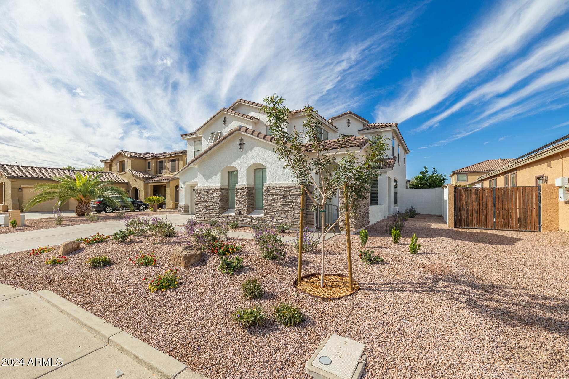 Property Photo:  6918 S Onyx Drive  AZ 85249 