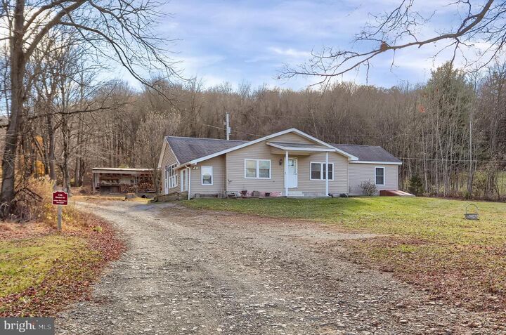 28 Shetter Drive  Liverpool PA 17045 photo