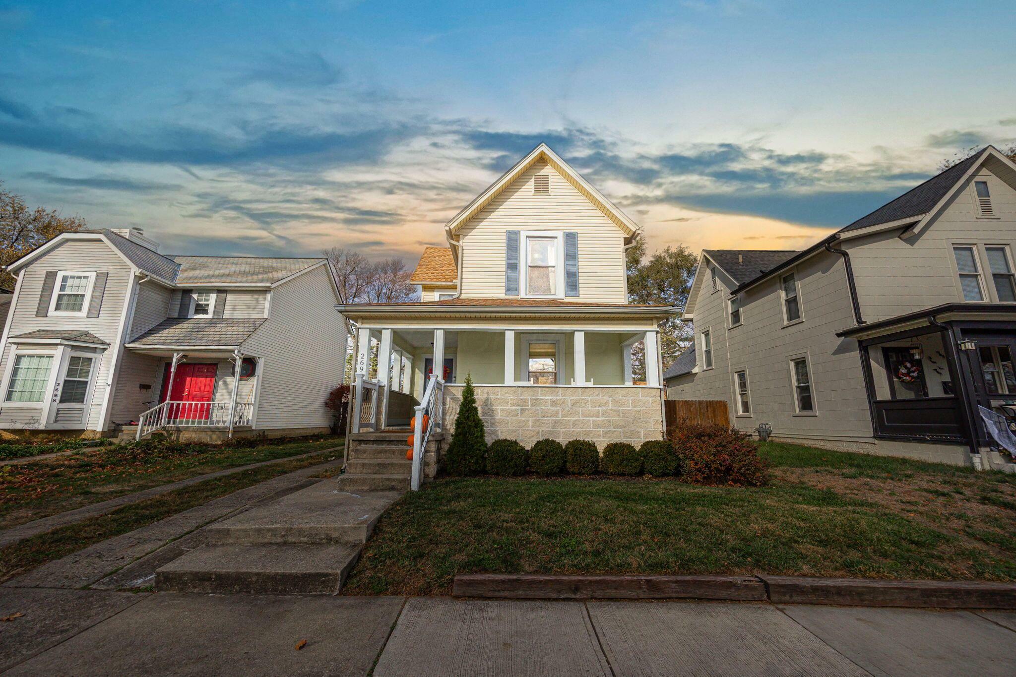 Property Photo:  2692 Bellwood Avenue  OH 43209 