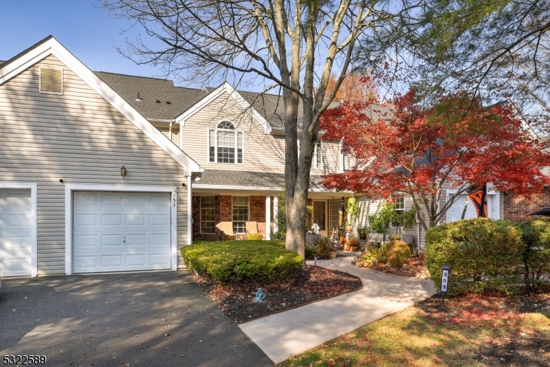 Property Photo:  251 Laurel Ct  NJ 08889 