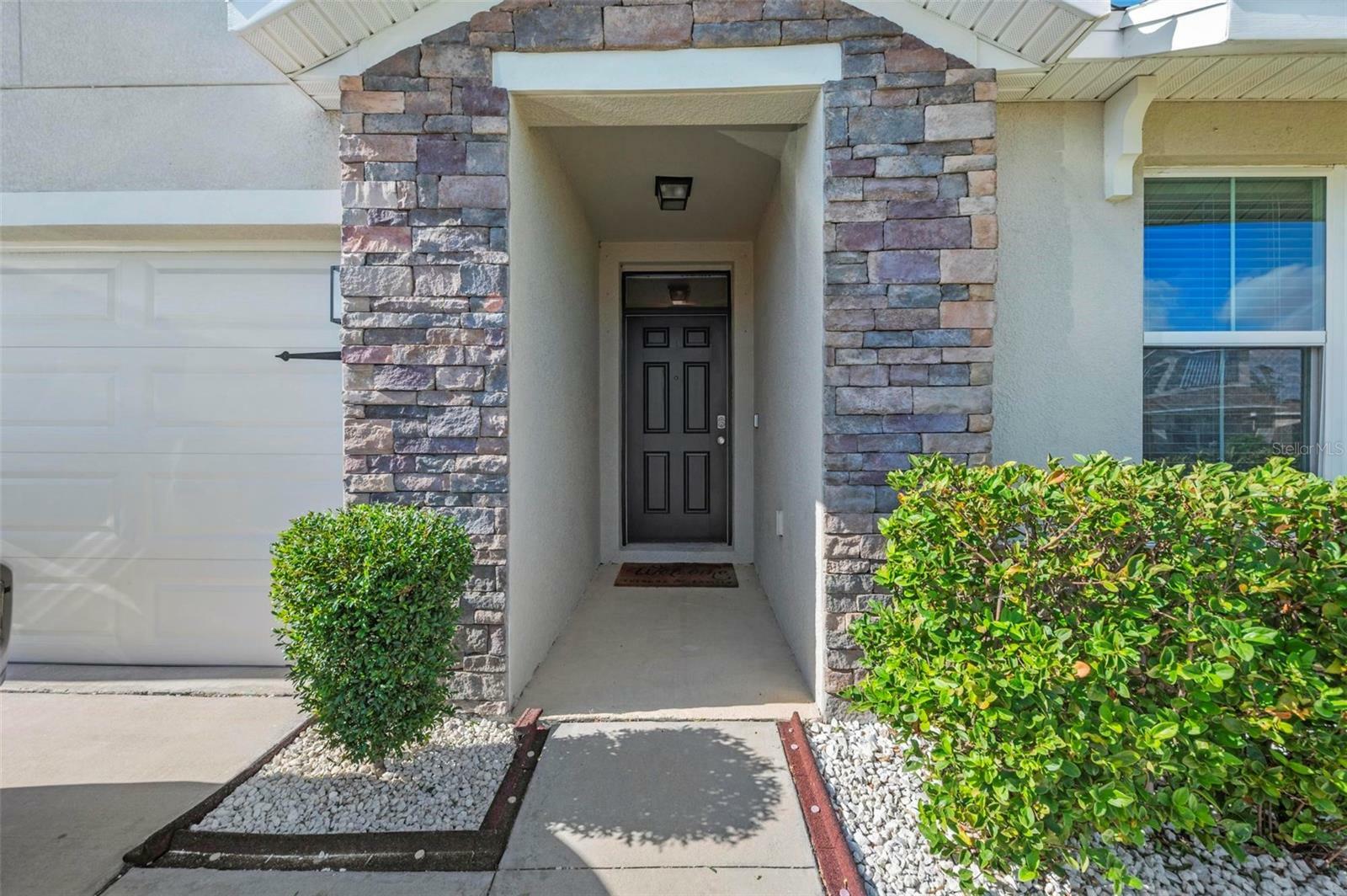 Property Photo:  15218 Agave Grove Place  FL 34212 