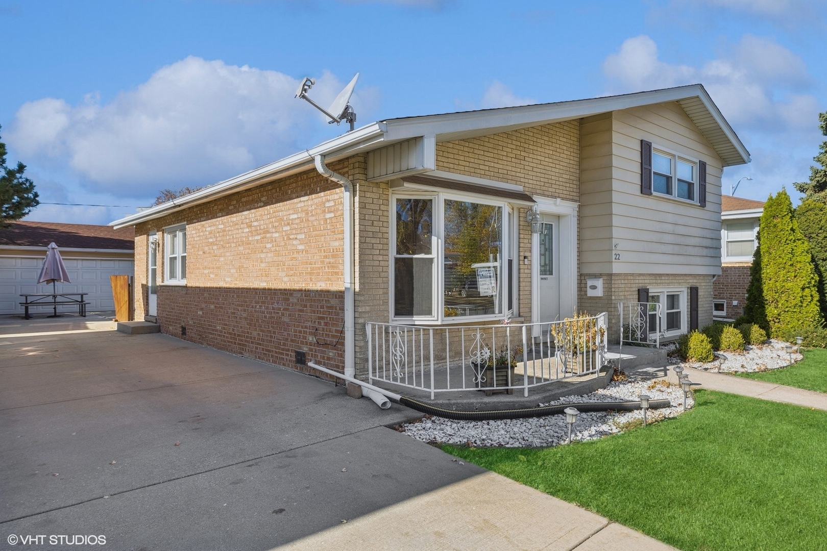 Property Photo:  22 51st Avenue  IL 60104 