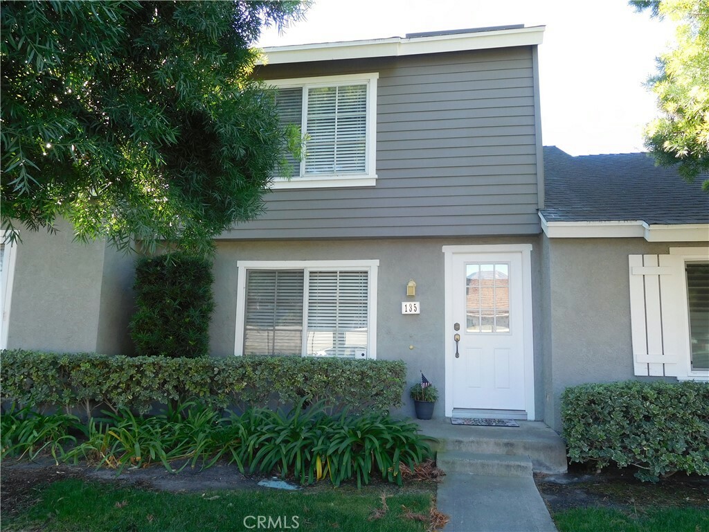 135 Rockwood 5  Irvine CA 92614 photo