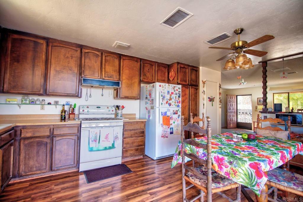 Property Photo:  2857 Frying Pan Road  CA 92004 