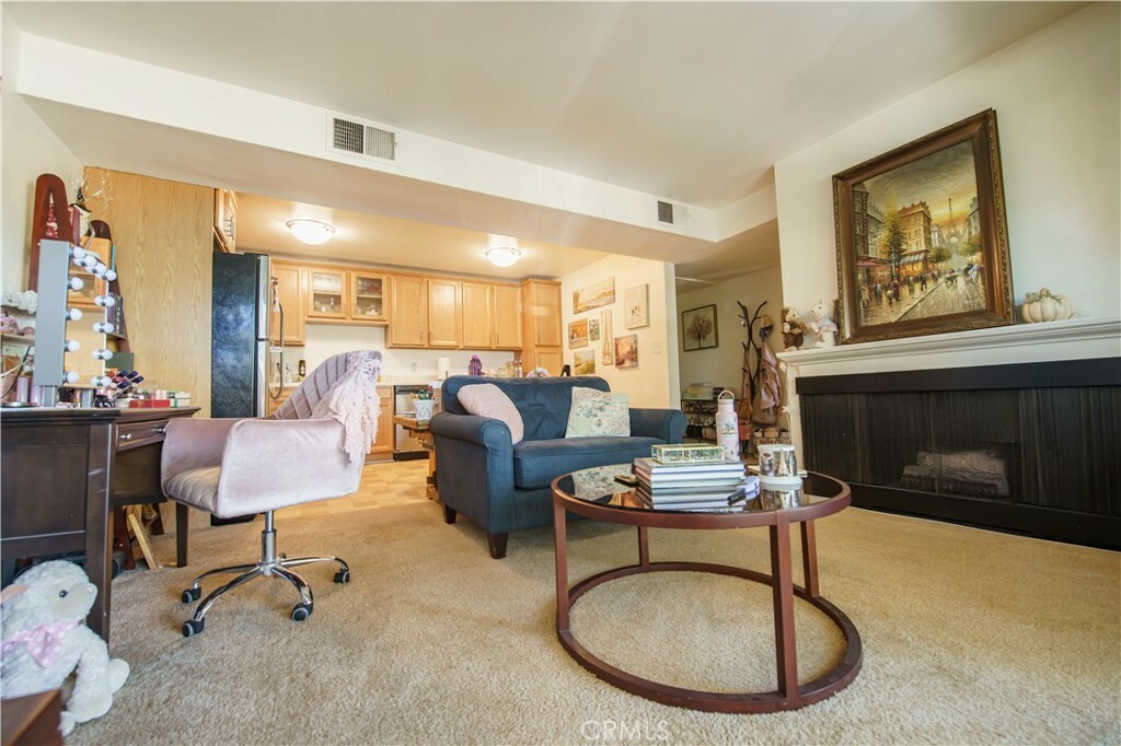 Property Photo:  14850 Hesby Street 202  CA 91403 