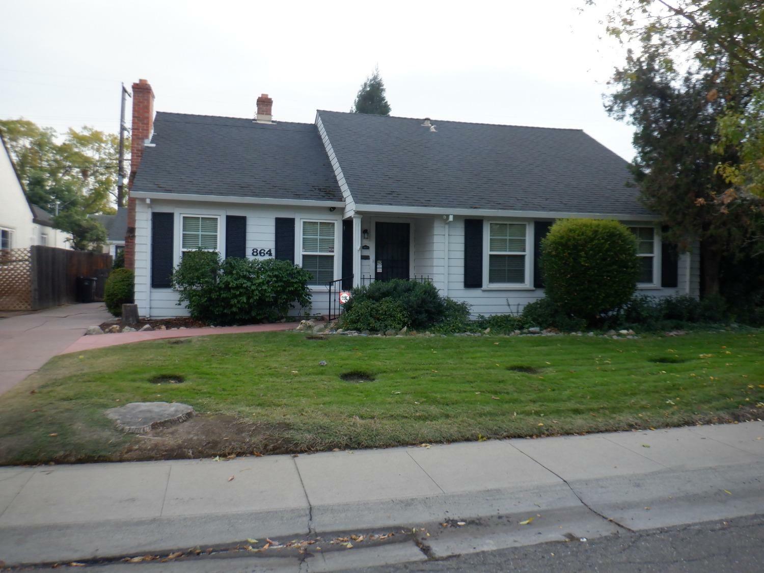 864 W Mendocino Avenue  Stockton CA 95204 photo