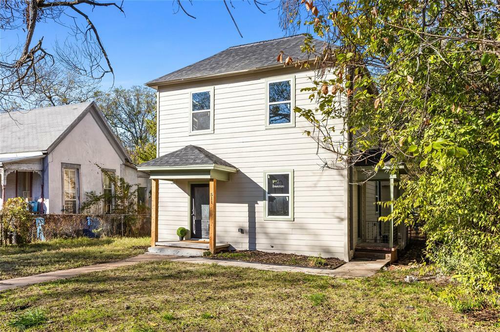 Property Photo:  511 W Munson Street  TX 75020 