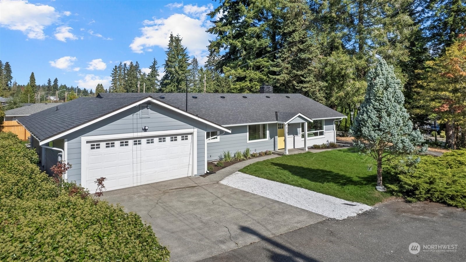 Property Photo:  1425 74th Street SE  WA 98203 