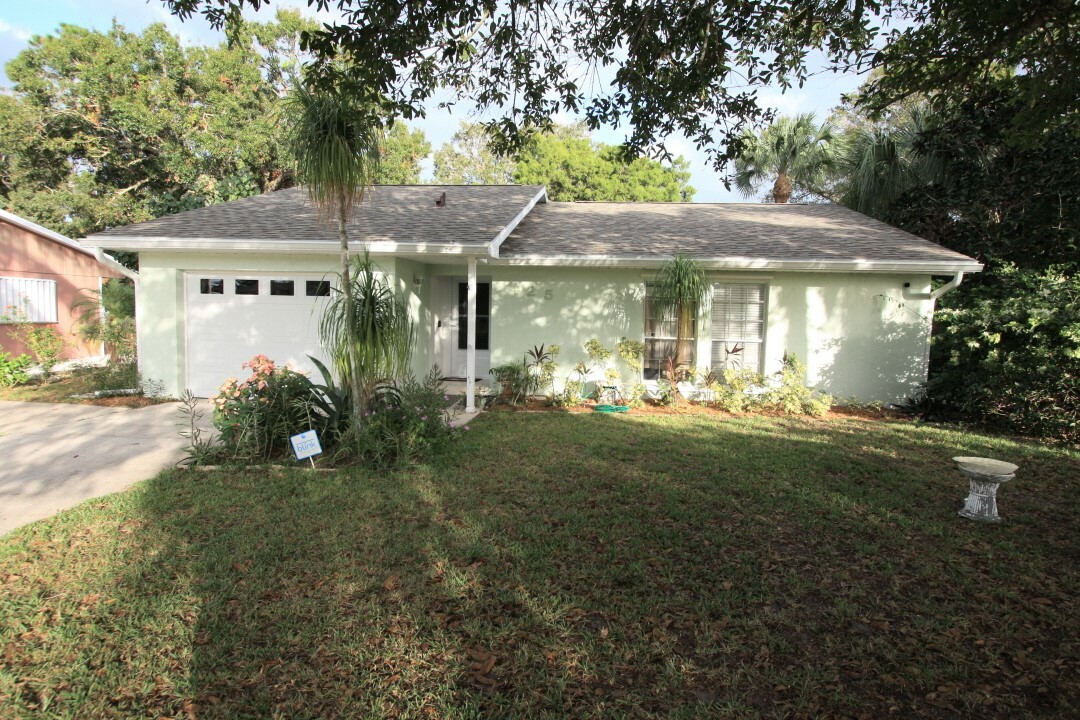 425 Banyan Street  Sebastian FL 32958 photo