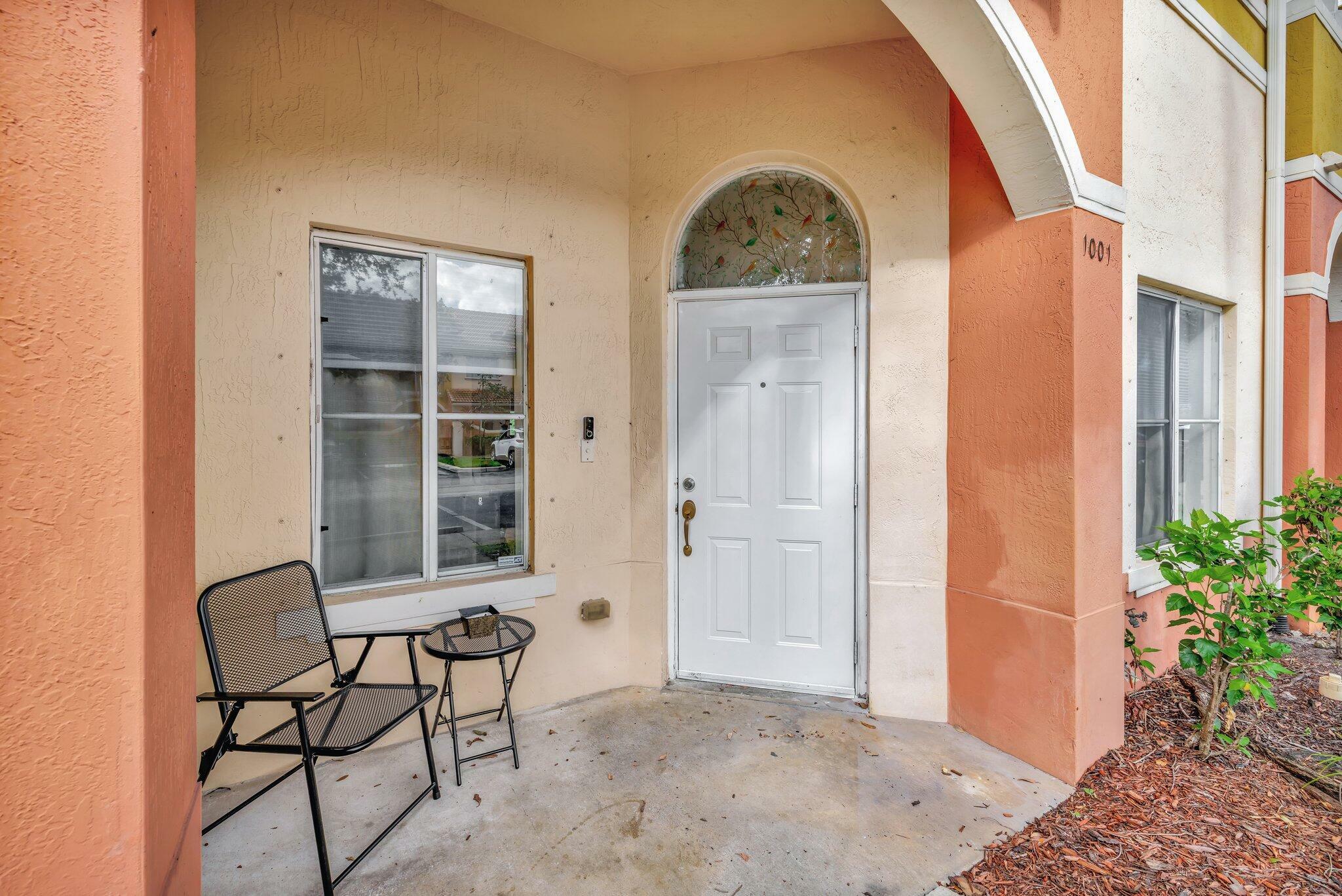 Property Photo:  1001 N Santa Catalina Circle 1001  FL 33068 