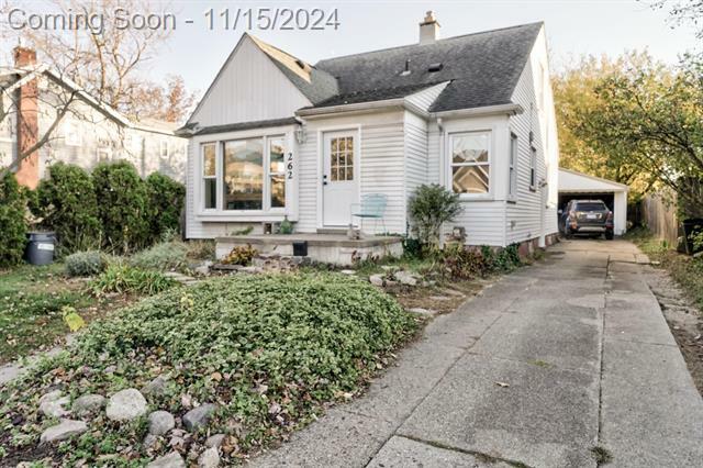 Property Photo:  262 E Saratoga Street  MI 48220 