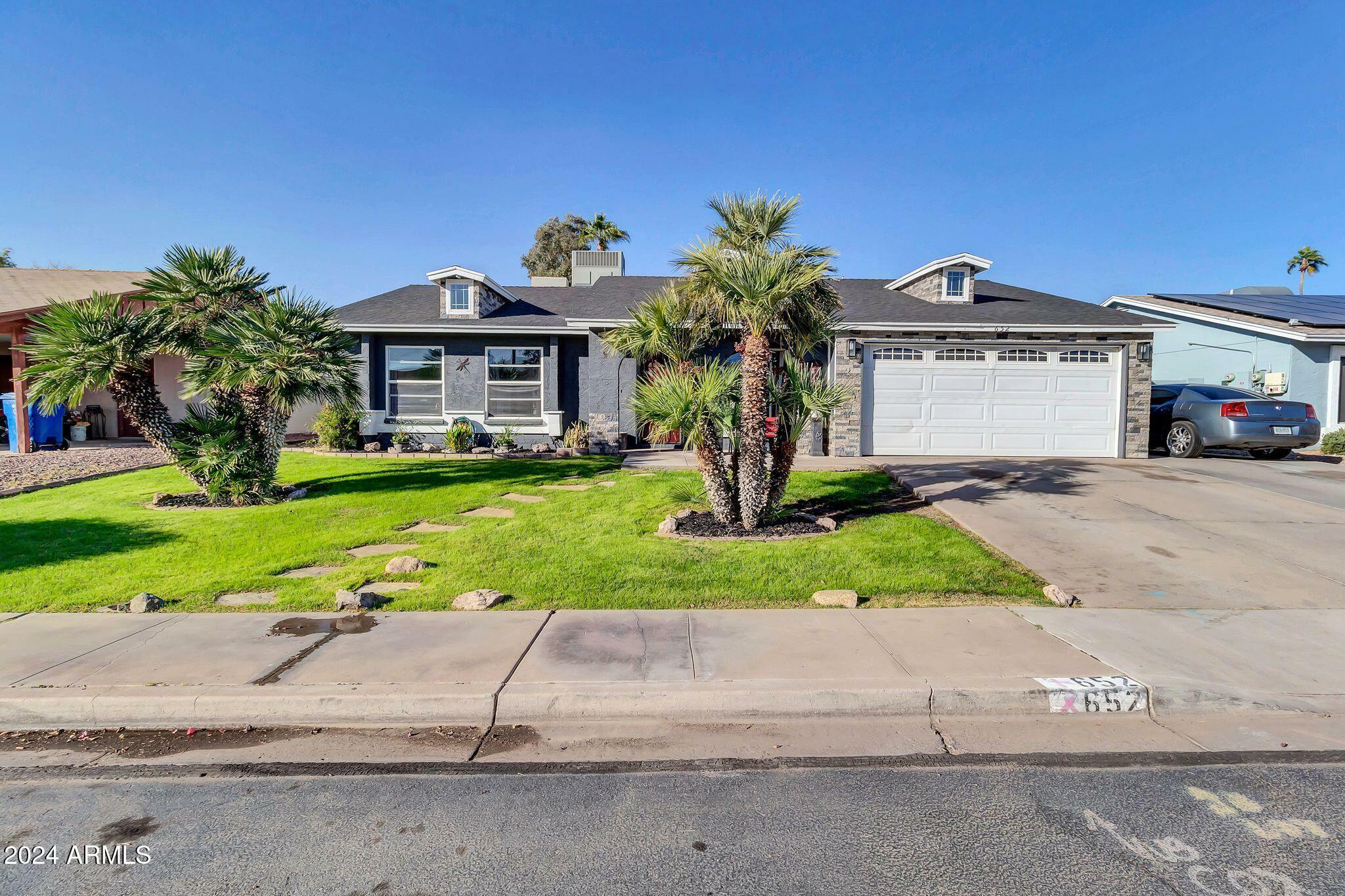 Property Photo:  652 W Pampa Avenue  AZ 85210 