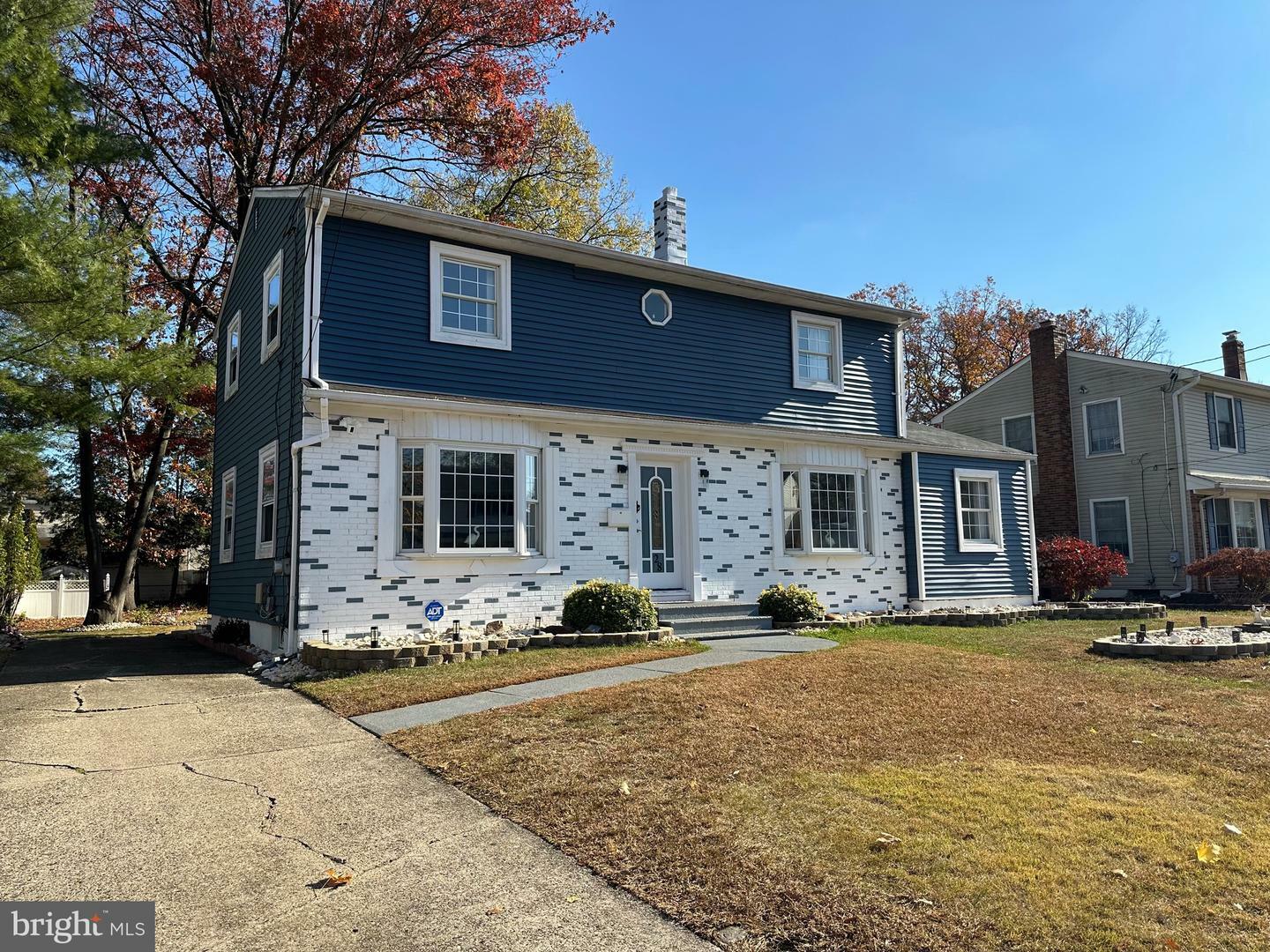 Property Photo:  28 Cold Spring Road  NJ 08619 