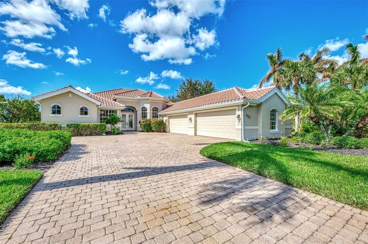 Property Photo: 3031 Rivershore Lane FL 33953
