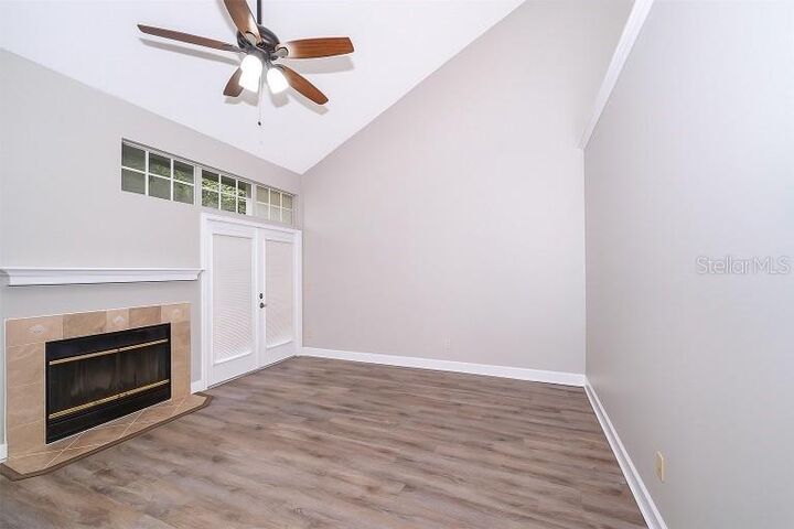 Property Photo: 1423 Farrindon Circle 1423 FL 32746