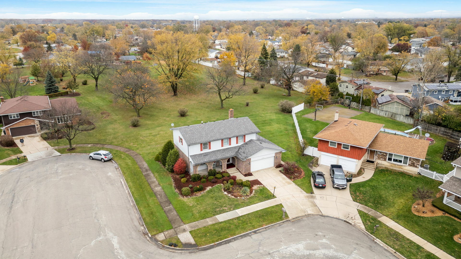 Property Photo:  6006 La Paz Drive  IL 60452 