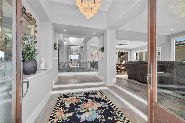 Property Photo: 412 Paseo Miramar CA 90277