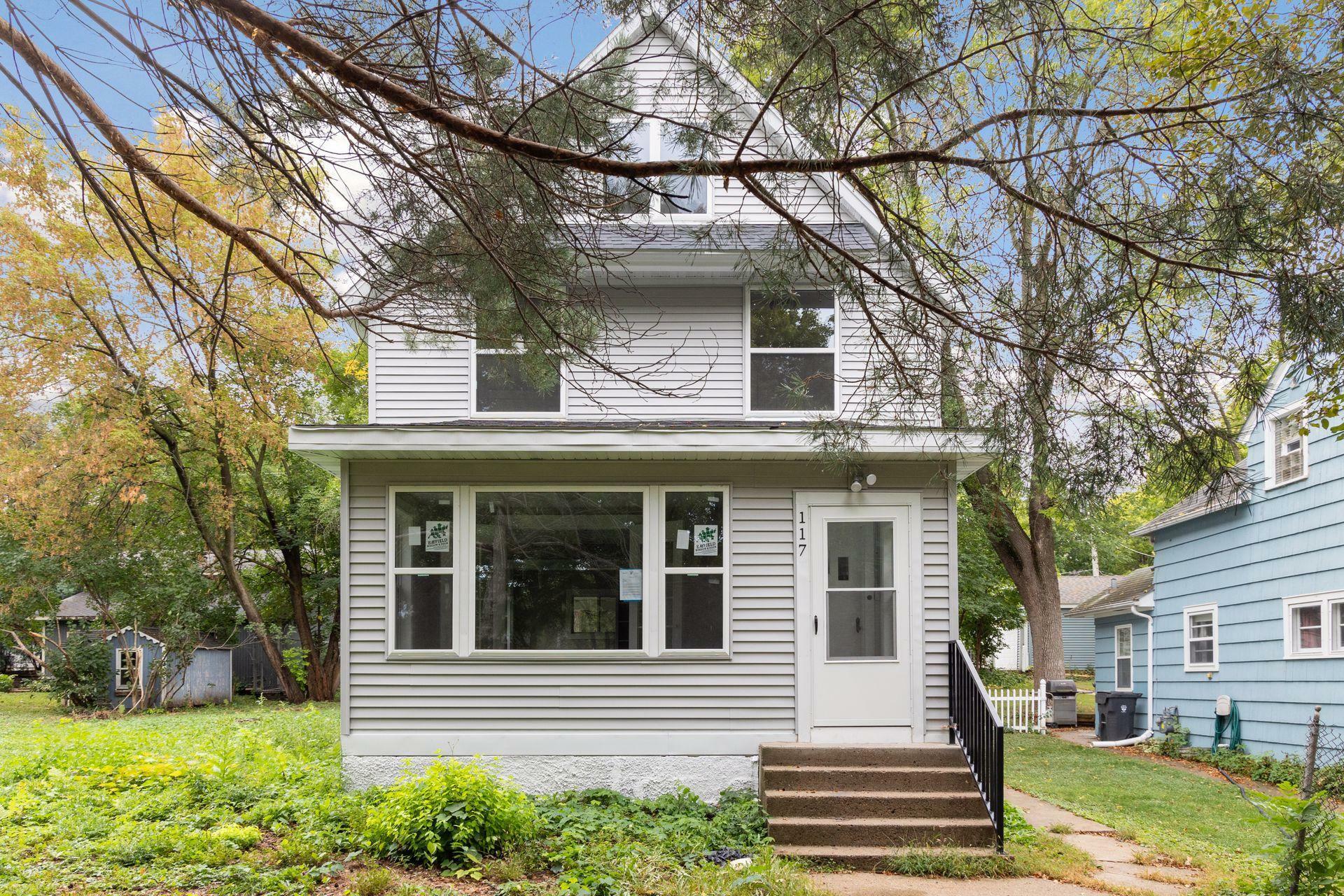 Property Photo:  117 E Pleasant Street  MN 56001 