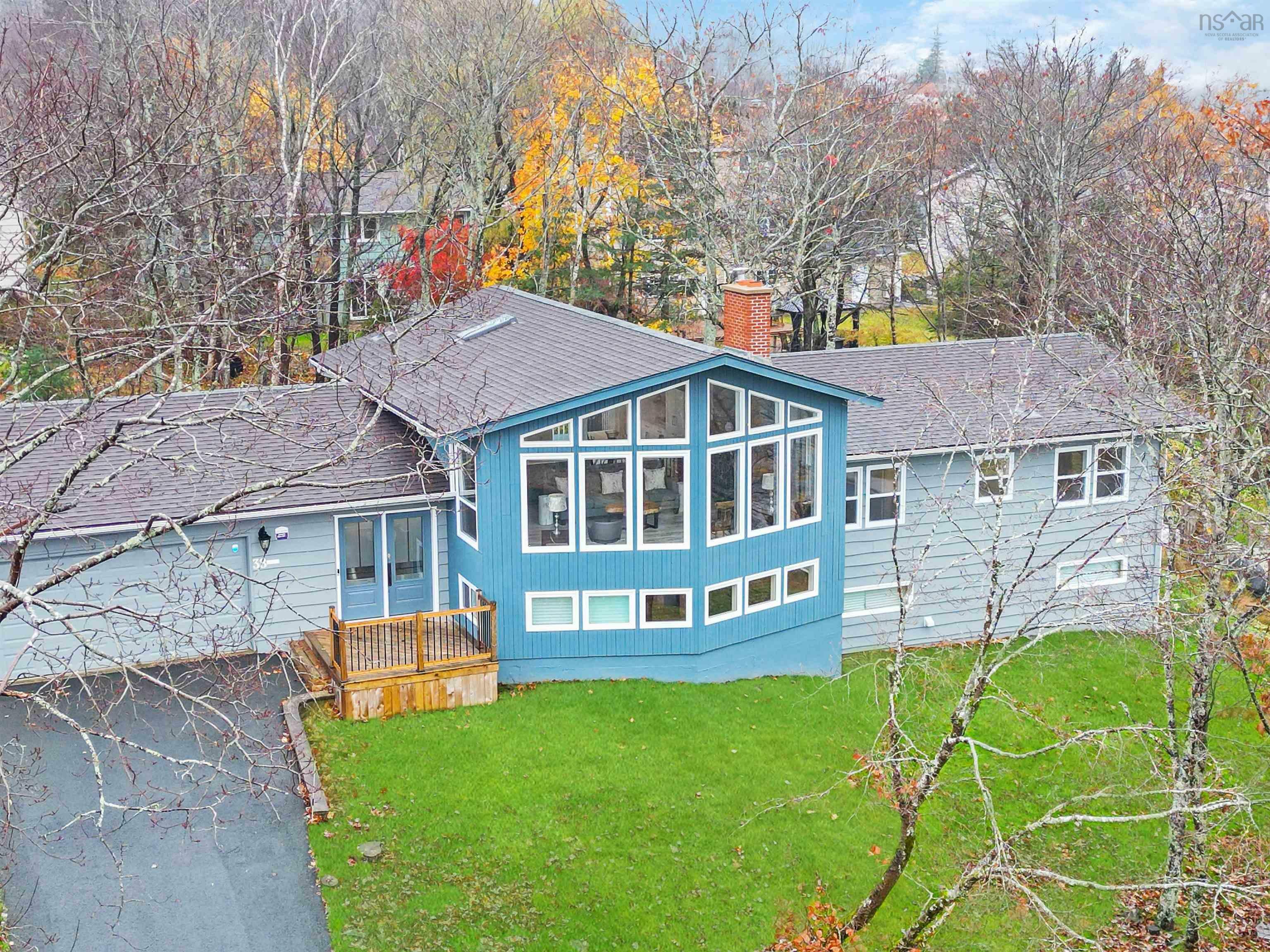 Property Photo: 38 Broadholme Lane NS B3M 3C1