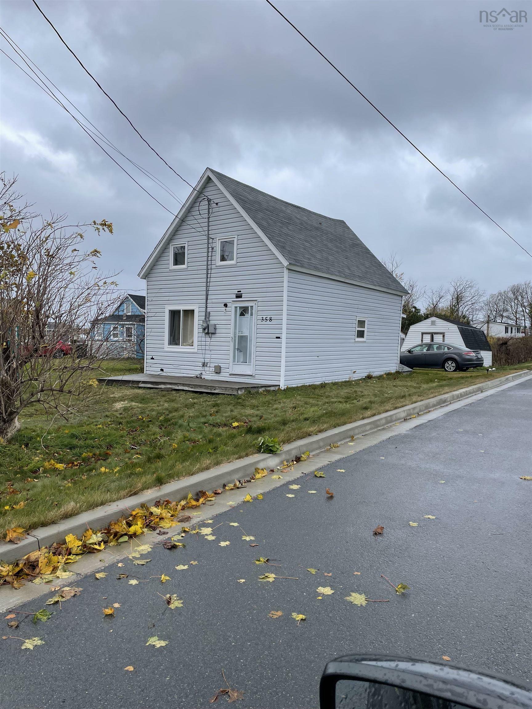 358 Douglas Avenue  Glace Bay NS B1A 1C4 photo